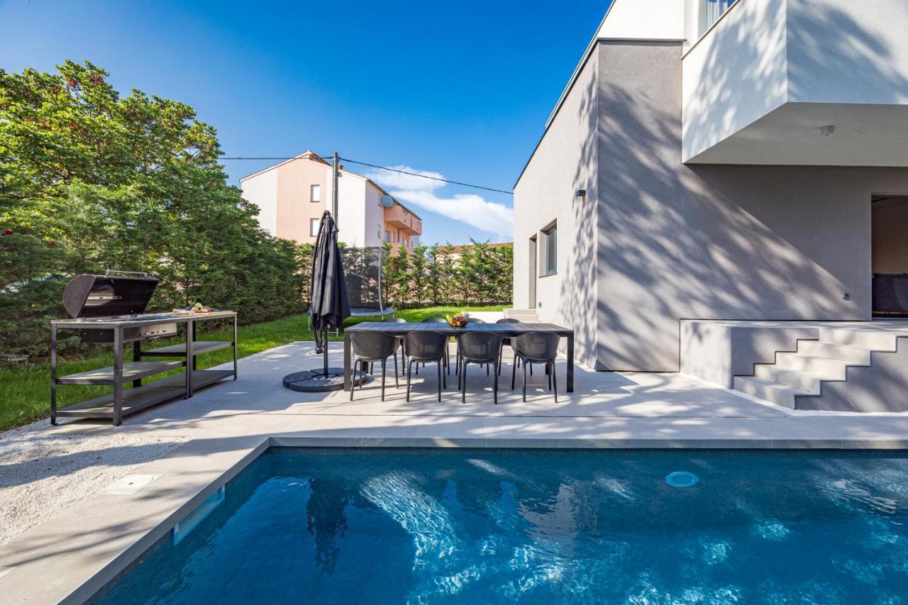 Villa Aida - 4 Bedroom Luxury Villa With Large Private Pool 4K Projector And Jacuzzi Pula Extérieur photo